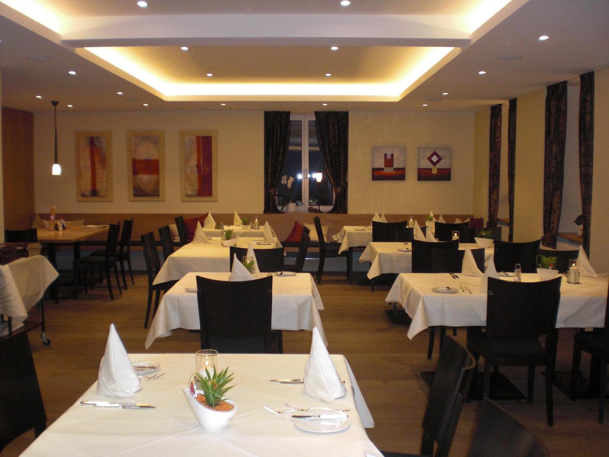 Hotel-Restaurant Schieble Kenzingen Bagian luar foto
