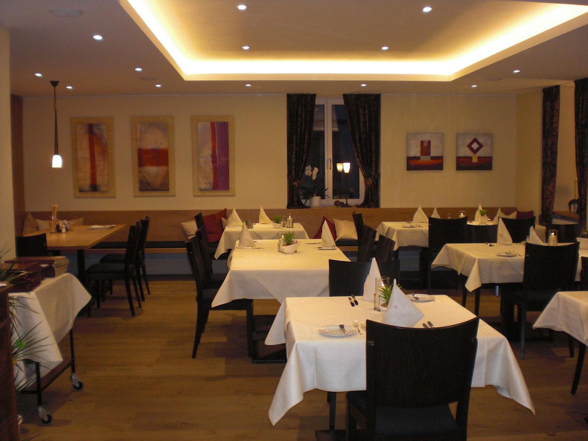 Hotel-Restaurant Schieble Kenzingen Bagian luar foto