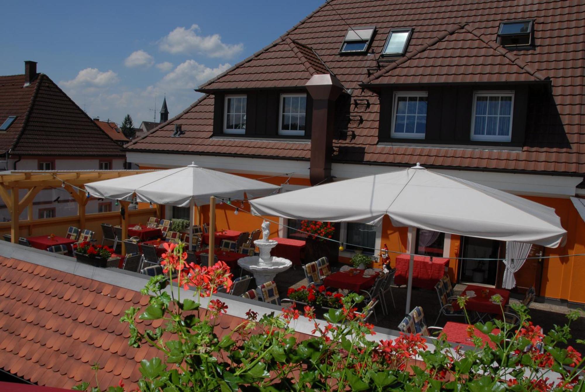 Hotel-Restaurant Schieble Kenzingen Bagian luar foto