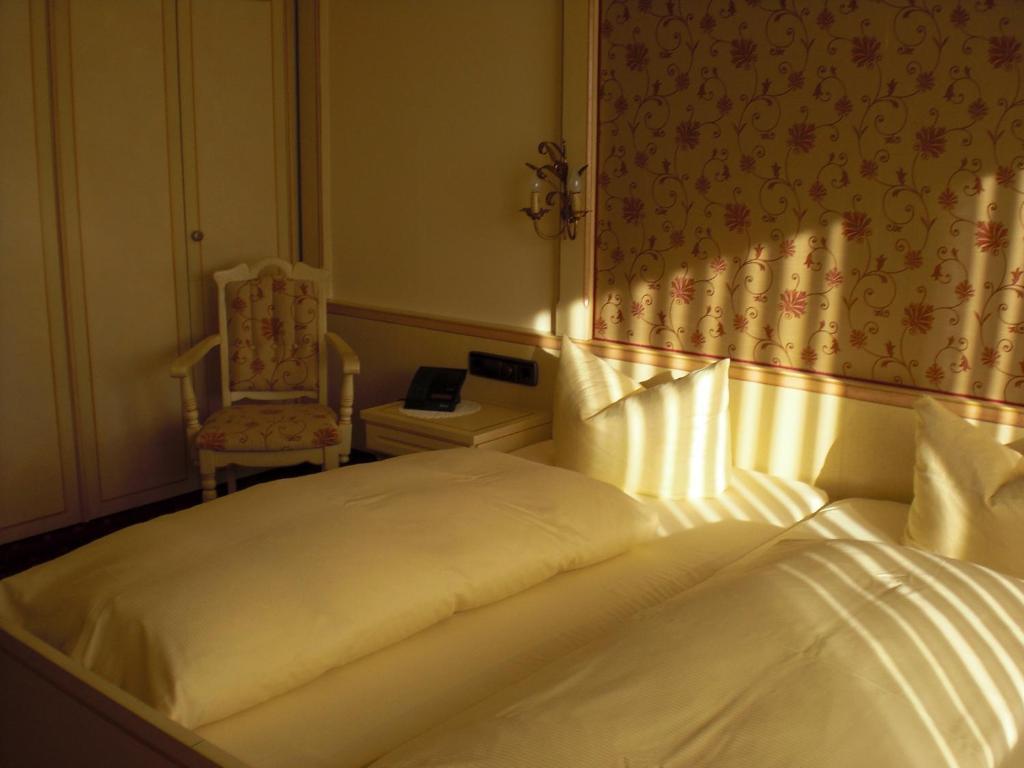 Hotel-Restaurant Schieble Kenzingen Ruang foto
