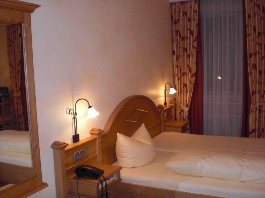 Hotel-Restaurant Schieble Kenzingen Ruang foto