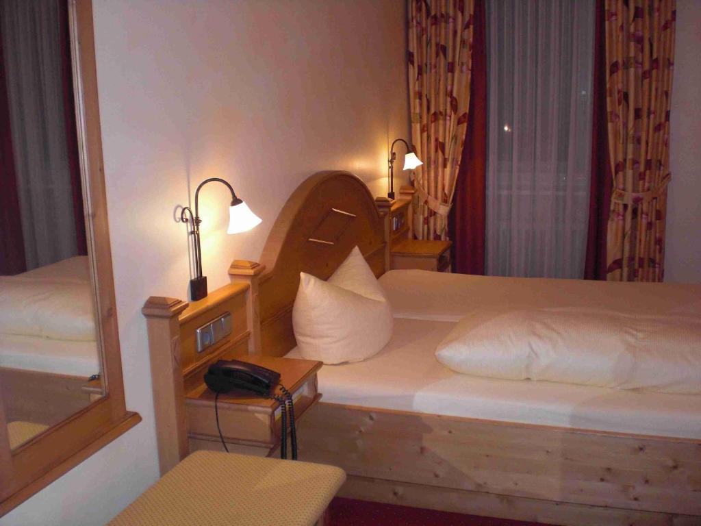 Hotel-Restaurant Schieble Kenzingen Ruang foto