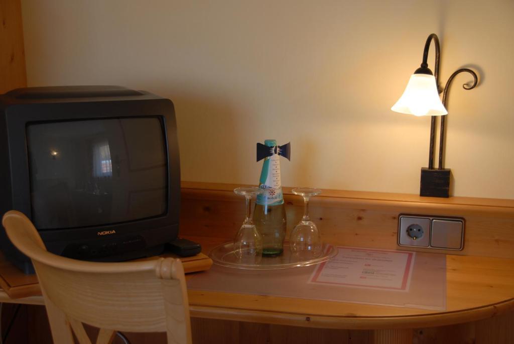 Hotel-Restaurant Schieble Kenzingen Ruang foto
